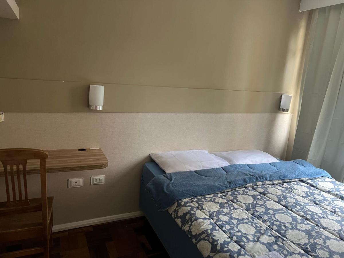 Vicz Hotel Curitiba Luaran gambar
